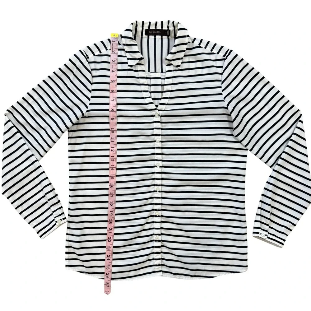 The Limited Womens Size S Striped V-Neck Button Front Blouse Size S LongSlv - Picture 8 of 8